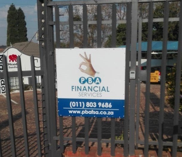Outdoor Signs > Chromadek