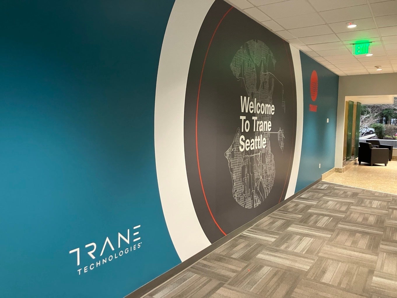 Custom Wall Graphics in Seattle: How Signarama Redmond Transformed Trane Technologies’ Office