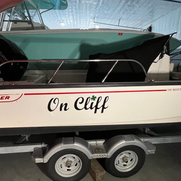 Boat lettering