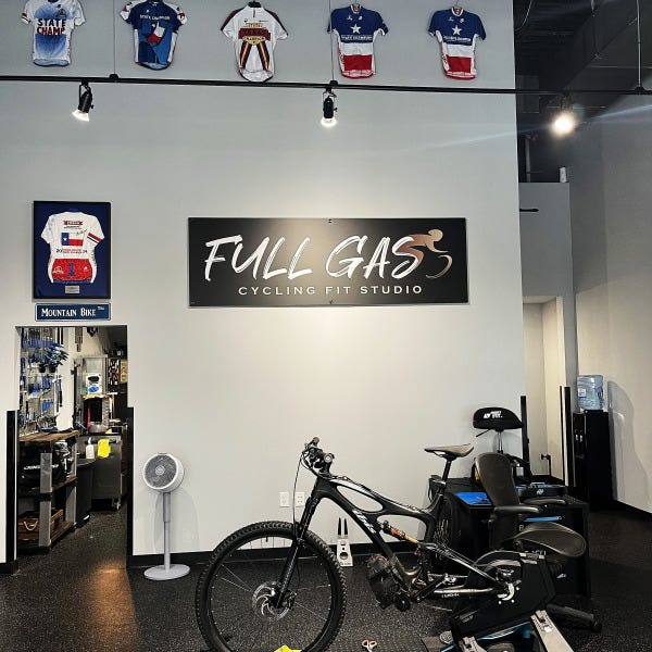 40442_Full Gas Lobby Sign