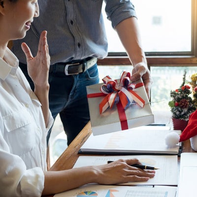 https://cdn.gorilladash.com/images/media/20846607/fully-promoted-usa-seasonal-promo-square-69d57a1bb51ba.jpg?auto=webp&crop=1%3A1%2Csmart&width=400