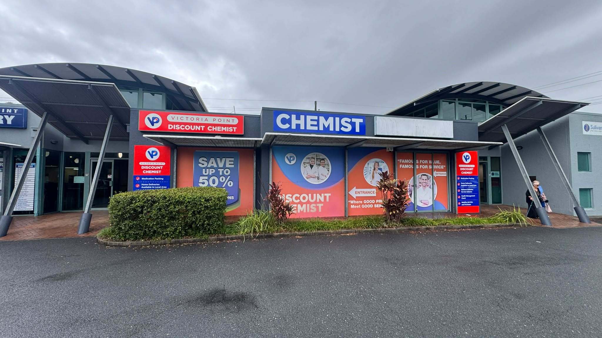 Vibrant Quality Printed Window Graphics That POP! | Victoria Point Discount Chemist By Signarama Brendale