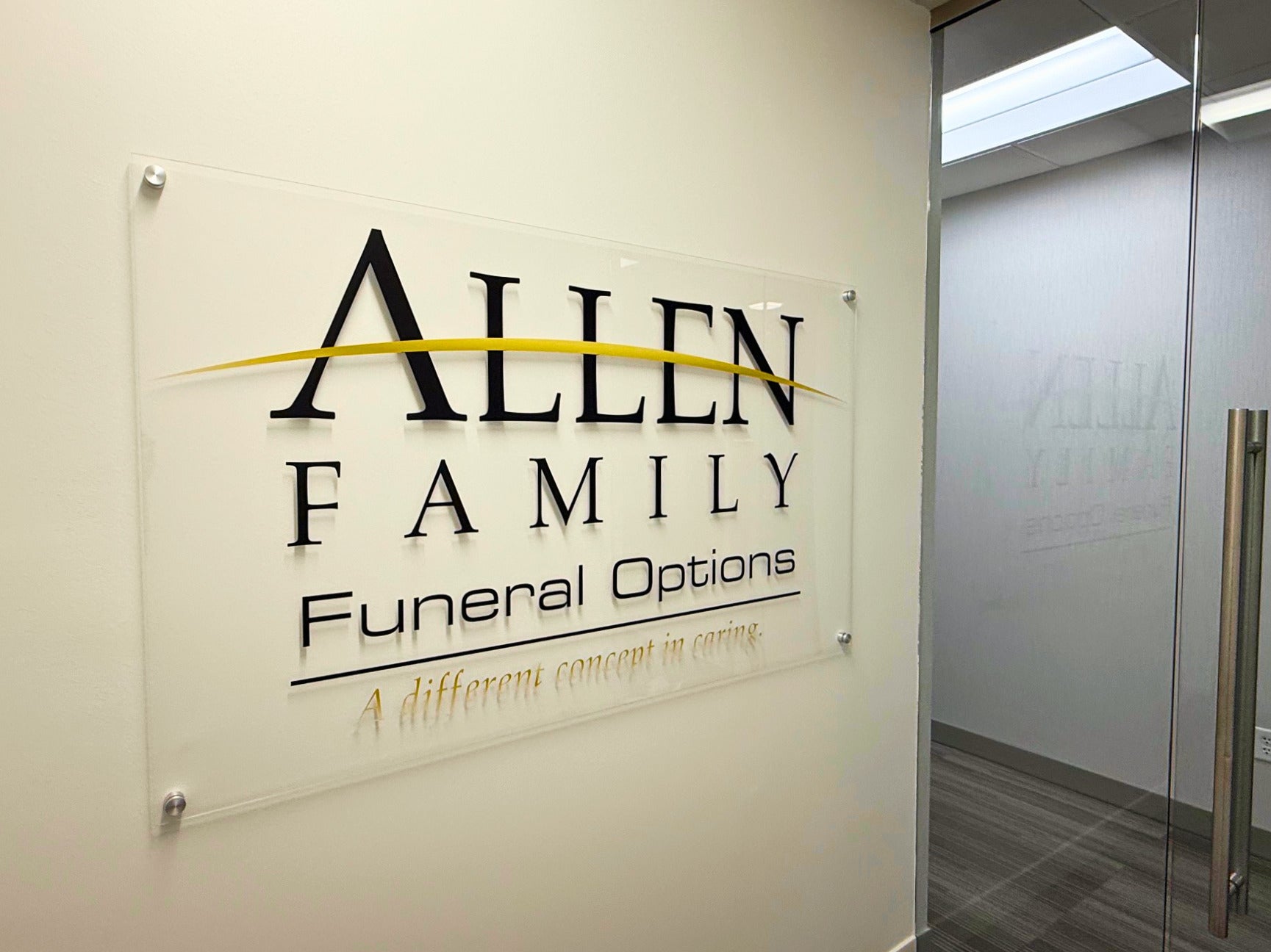 How the Right Acrylic Sign Instantly Creates a Professional First Impression