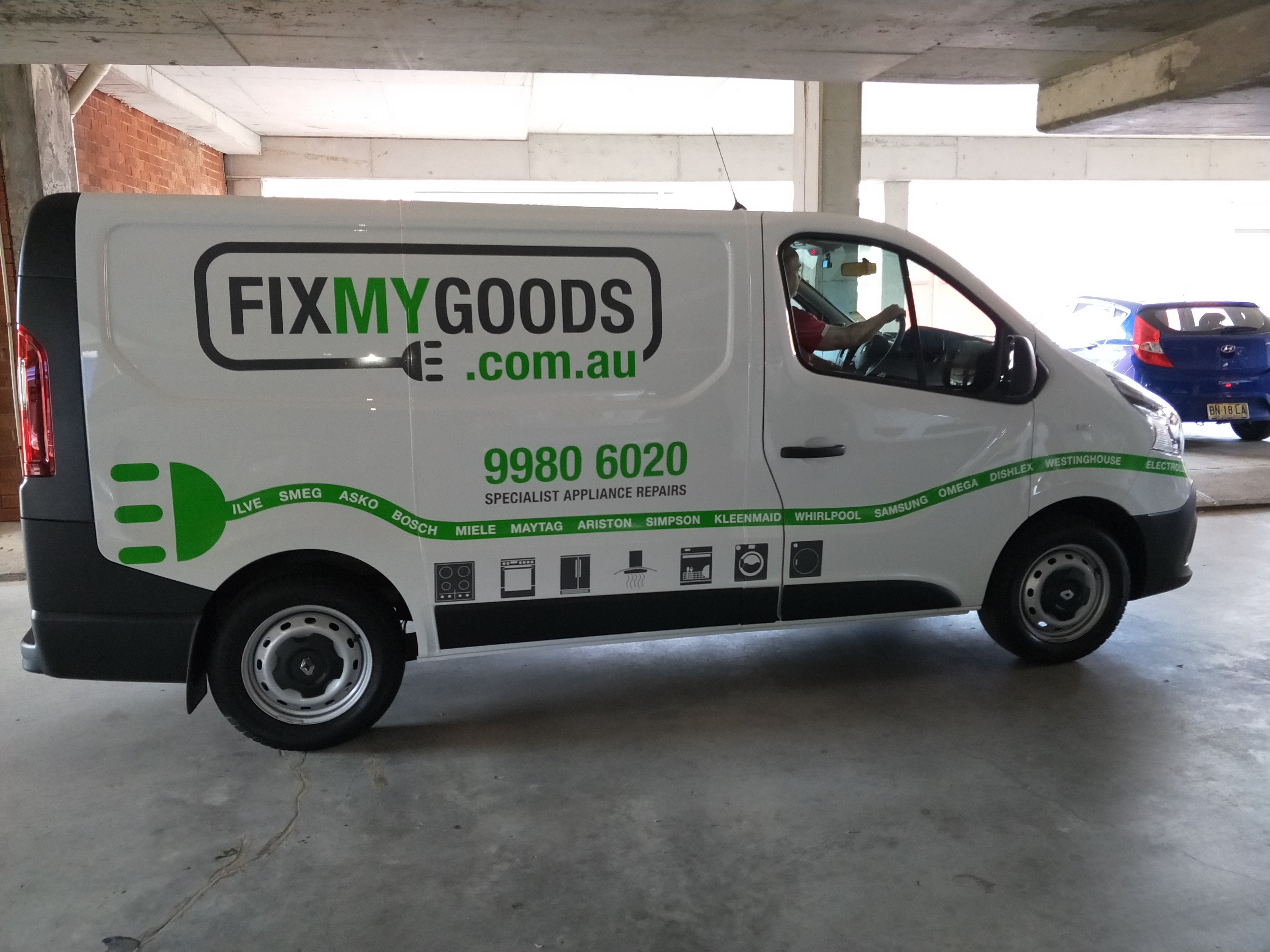 Vehicle Graphics & One-Way Vision