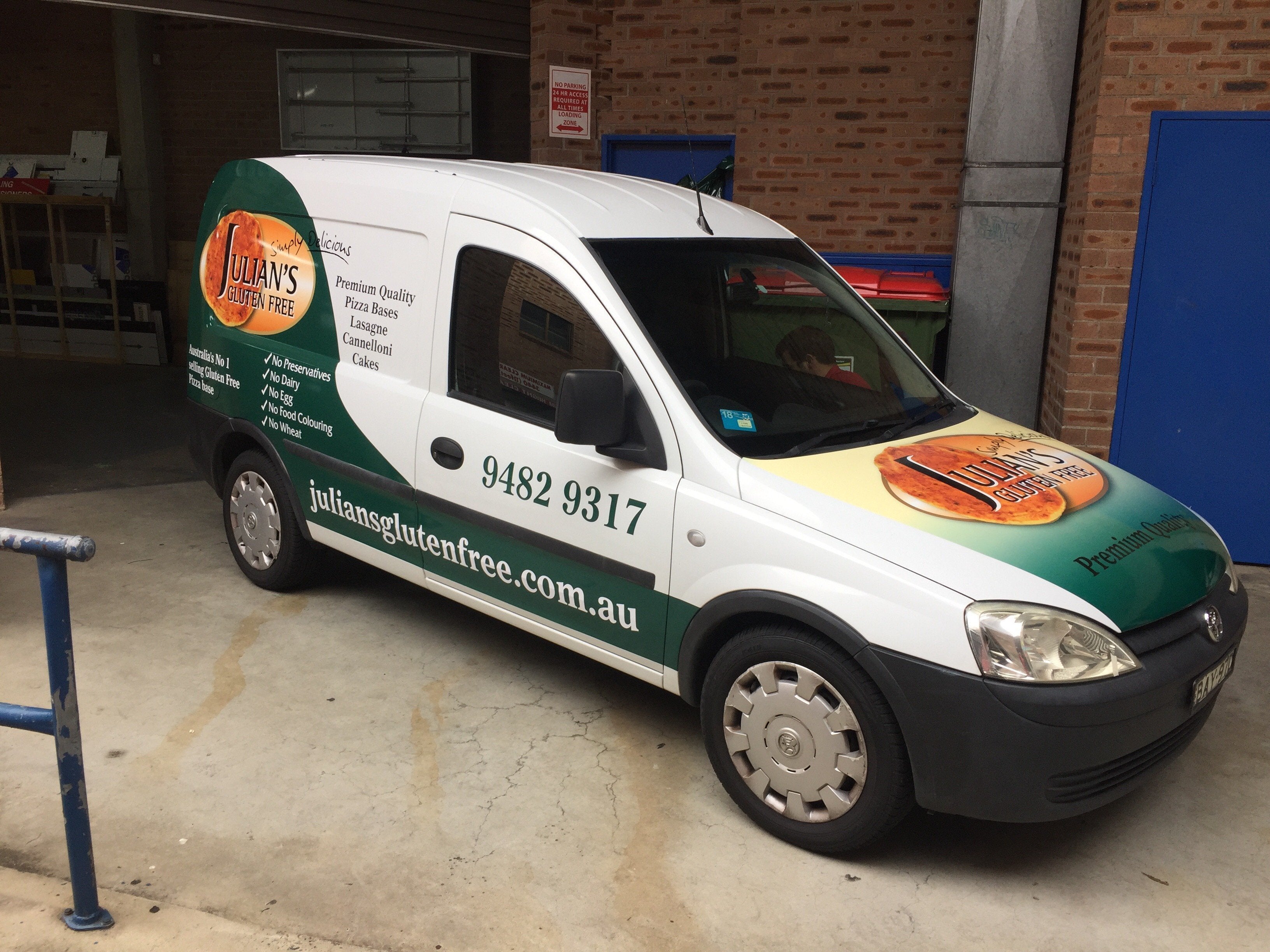 Van Graphics & One-Way Vision
