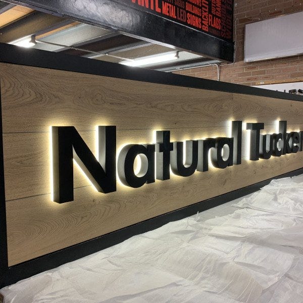 Natural Tucker