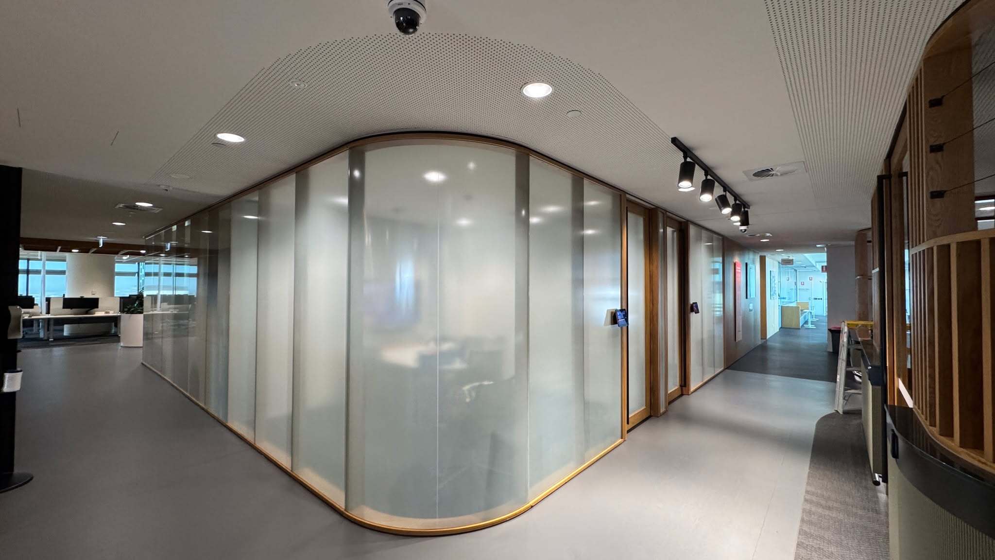 Custom Office Gradient Privacy Film For A Premium Environment | Origin Energy by Signarama Brisbane CBD