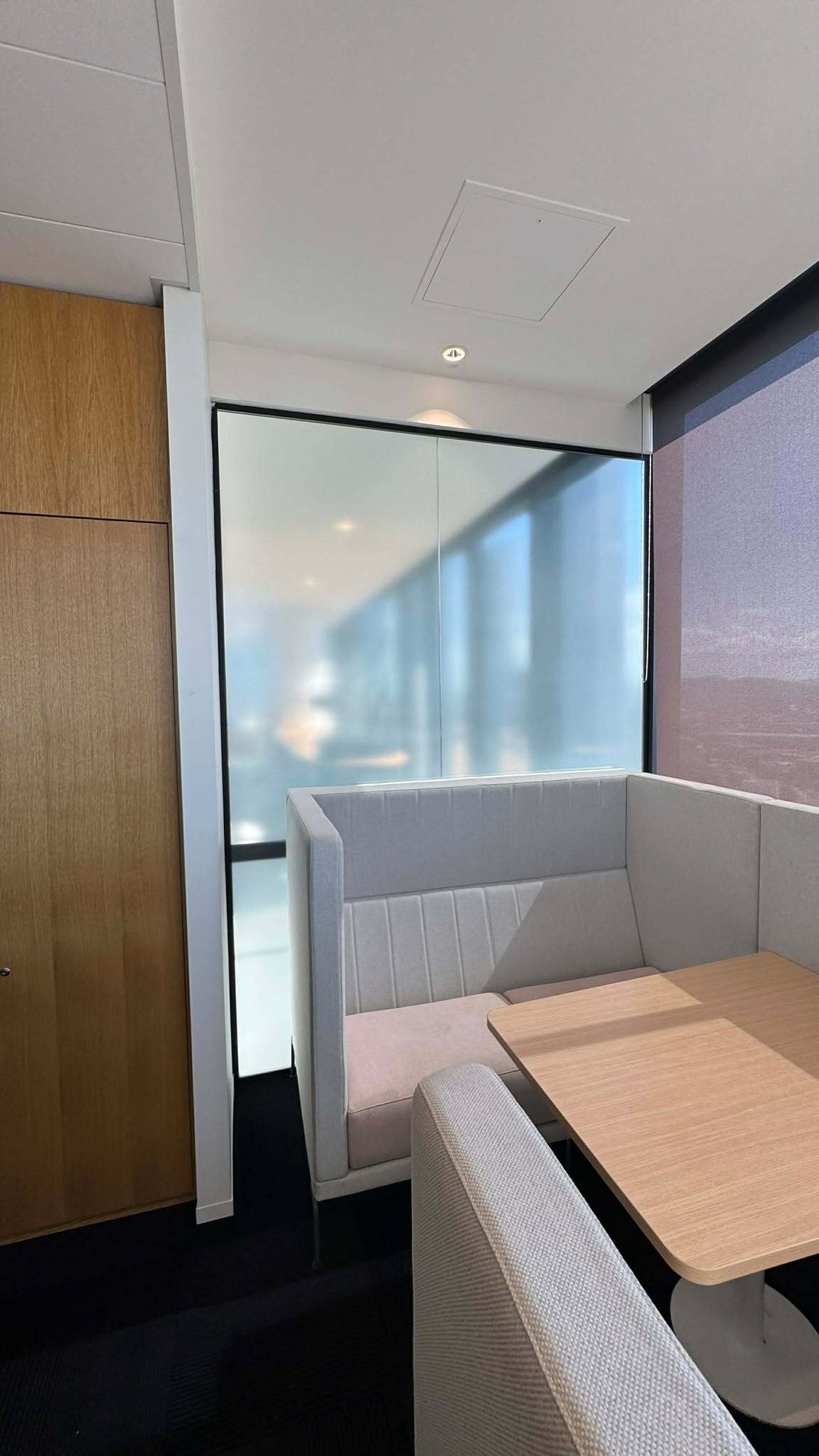 Custom Office Gradient Privacy Film For A Premium Environment | Origin Energy by Signarama Brisbane CBD