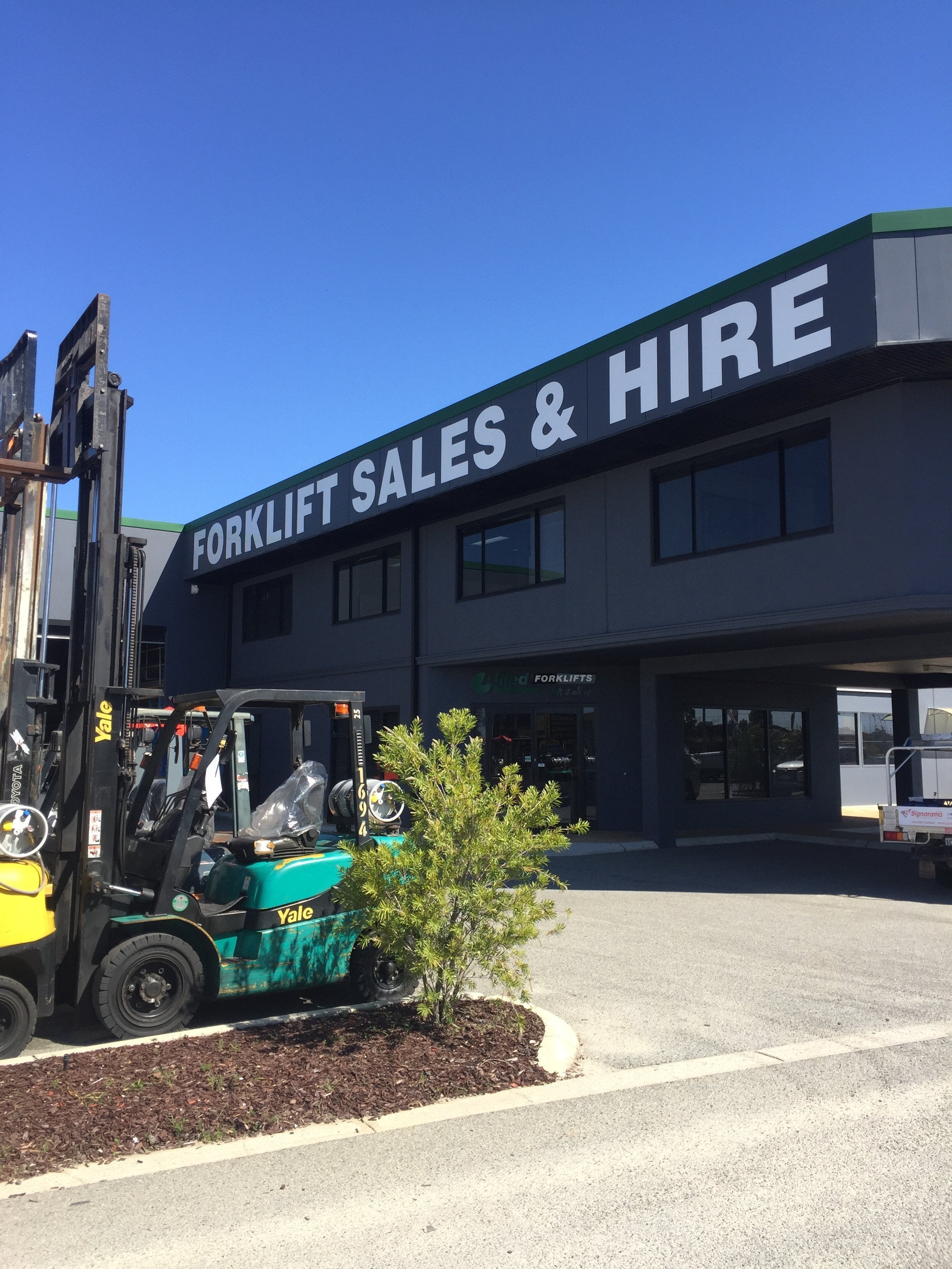 Allied Forklifts