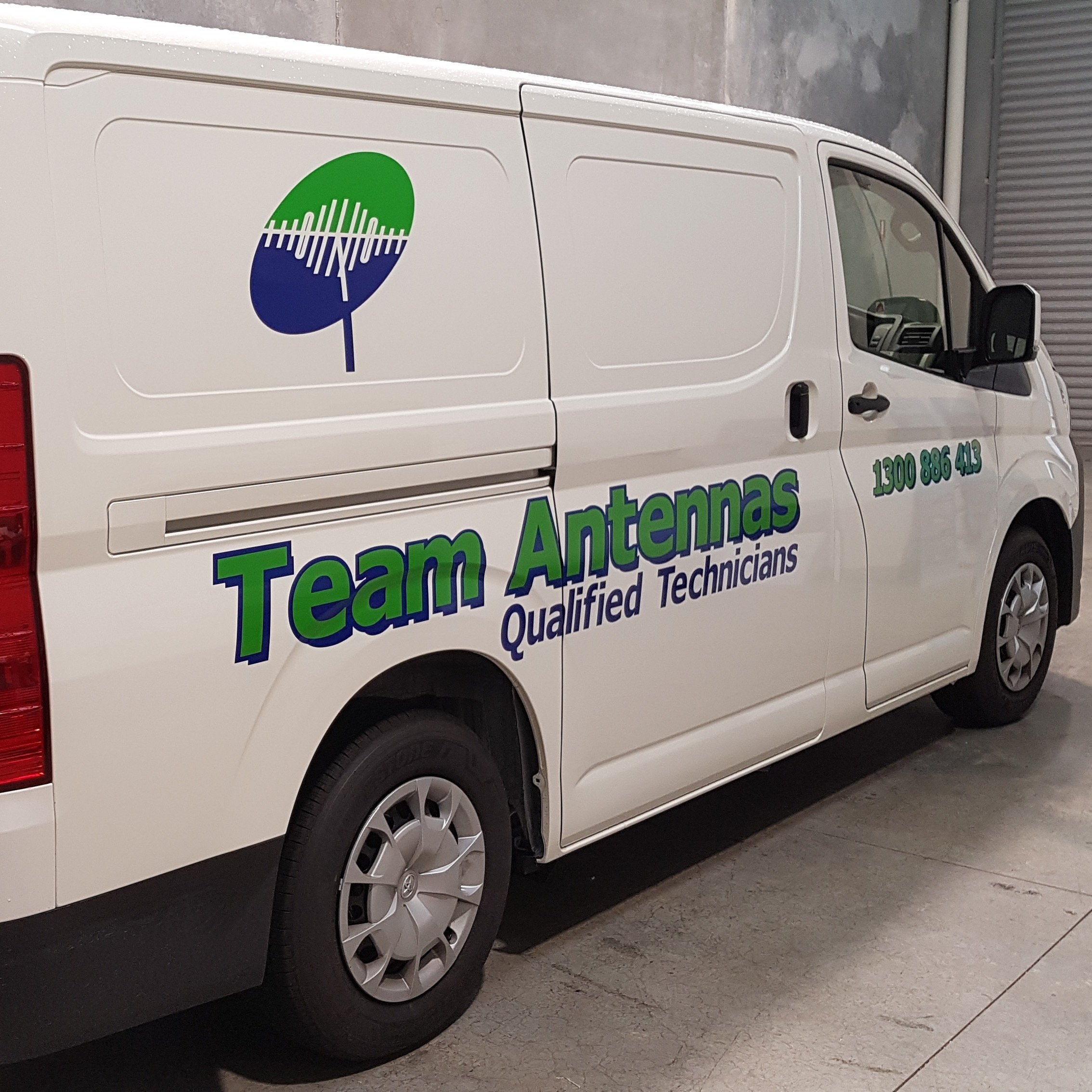 Van Graphics - Heidelberg West