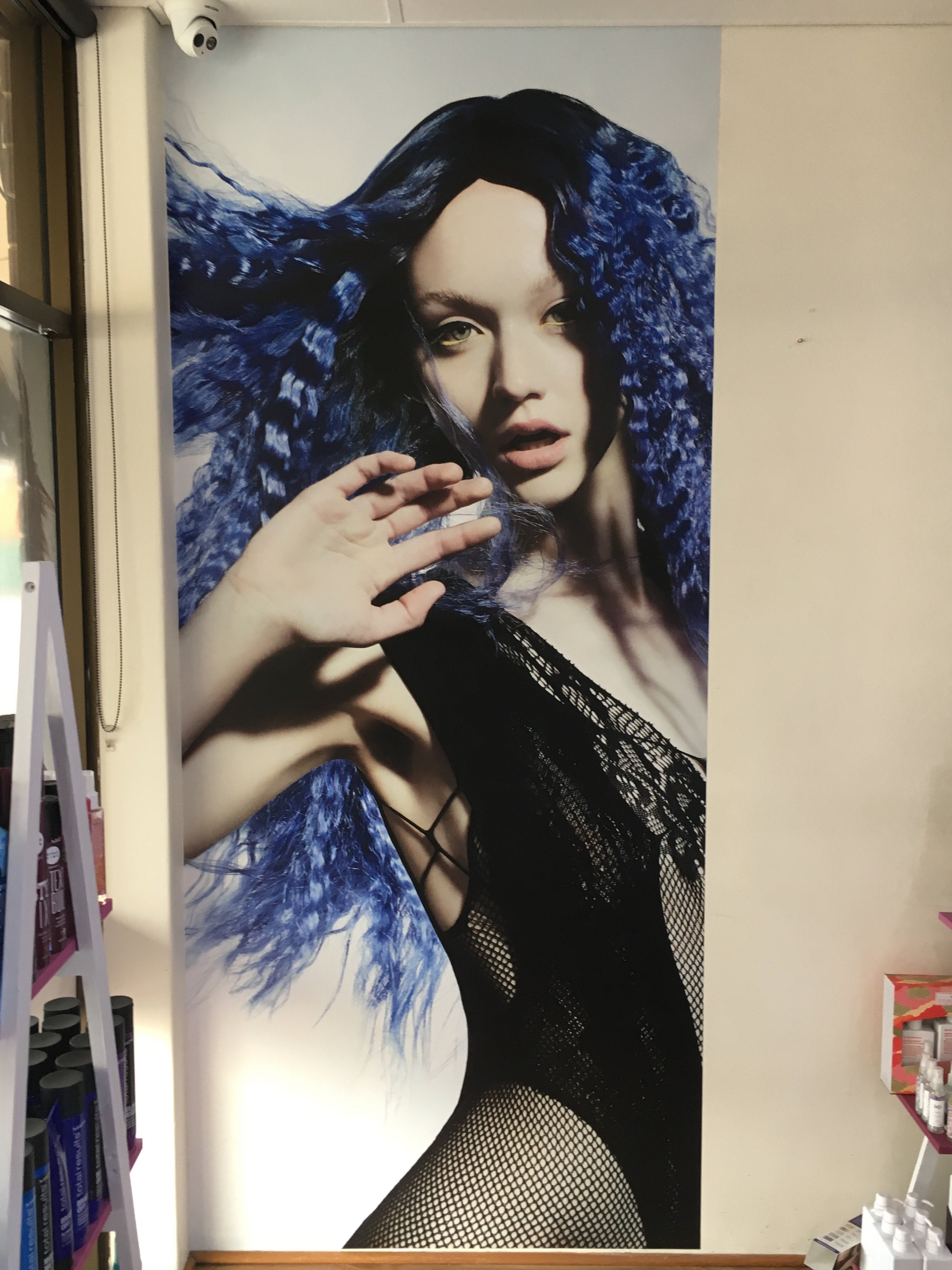 In Awe Salon