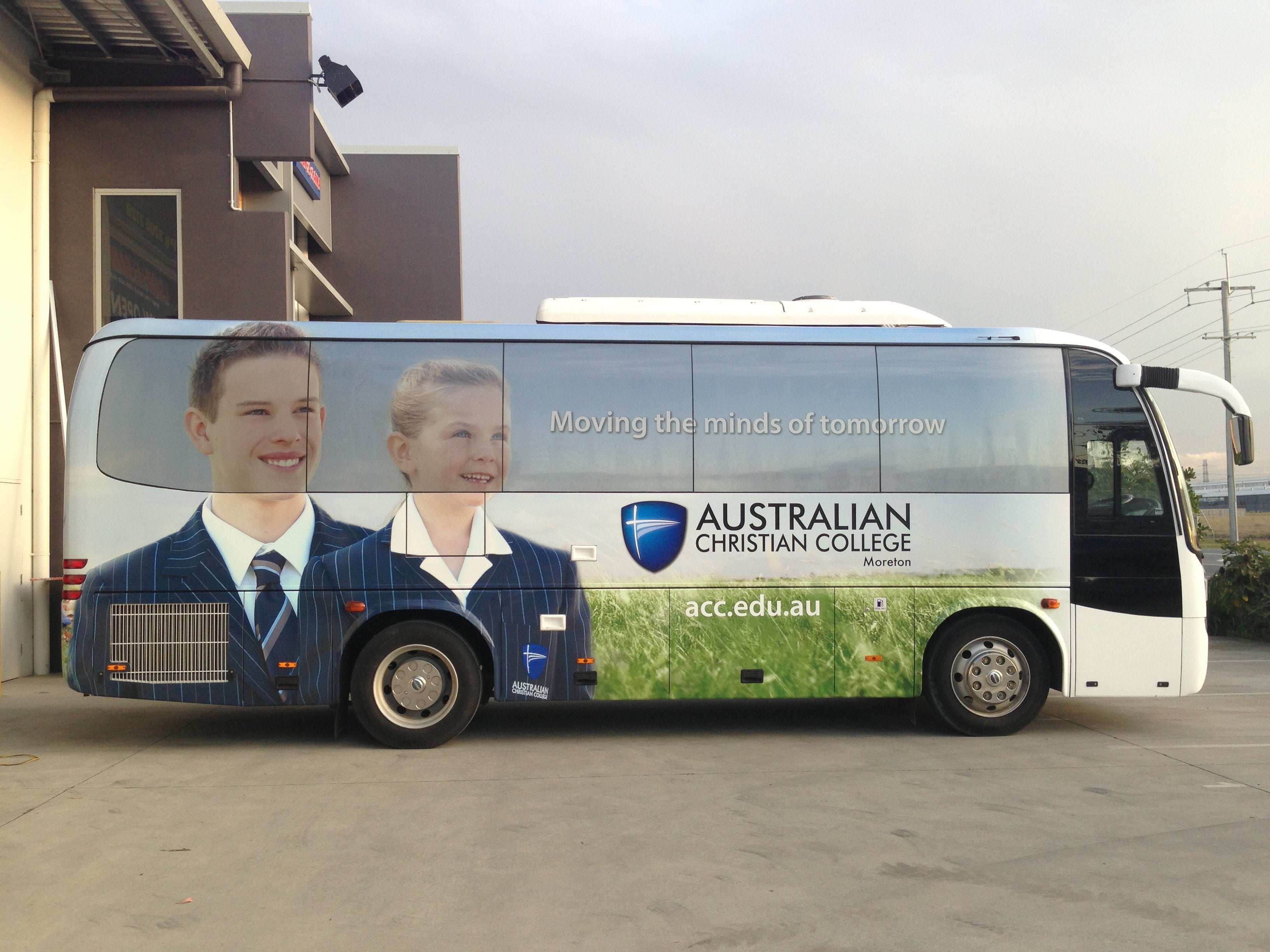 Vehicle Wraps & Graphics