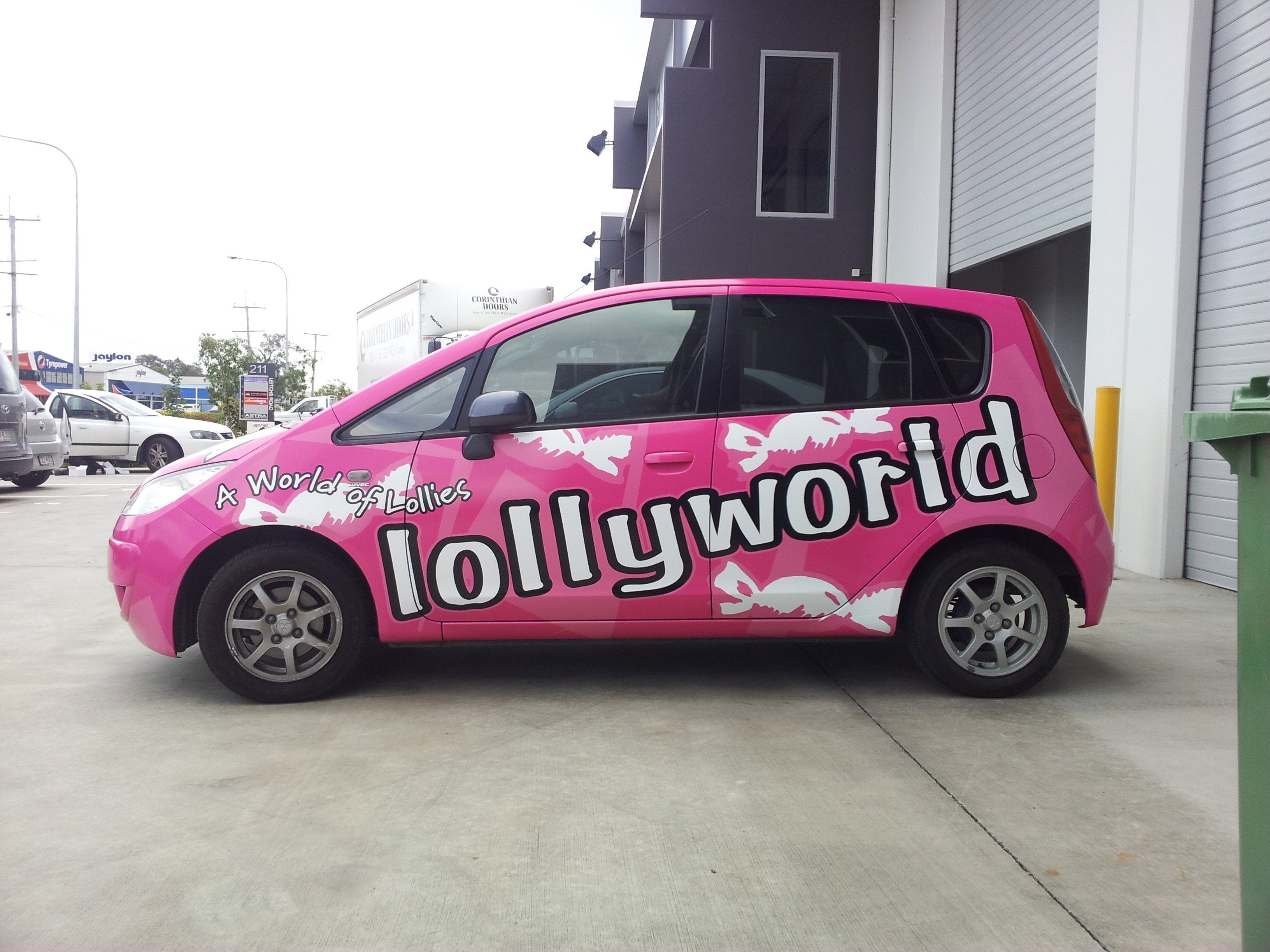 Vehicle Wraps & Graphics
