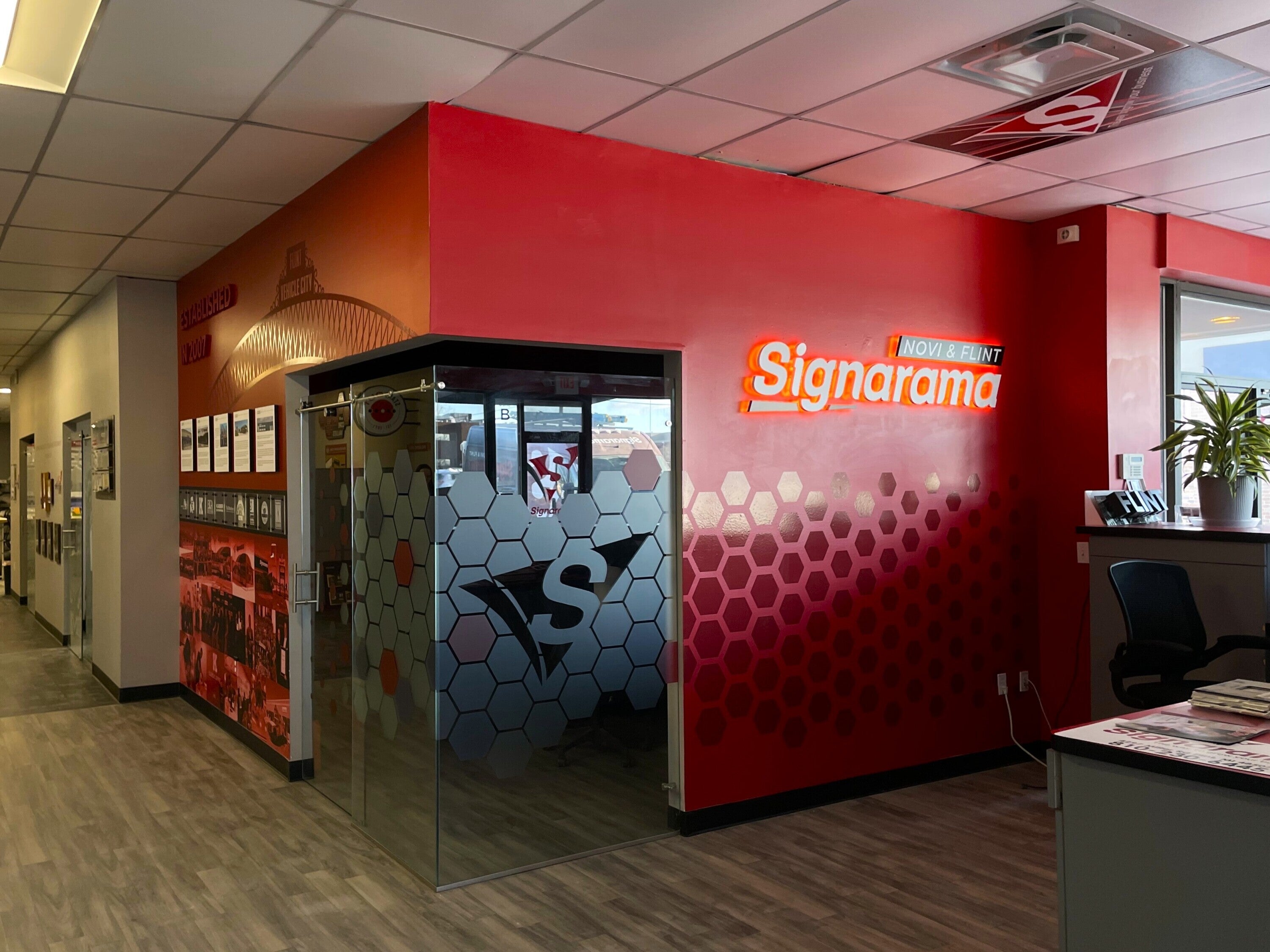 Shop Highlights at SarCon!