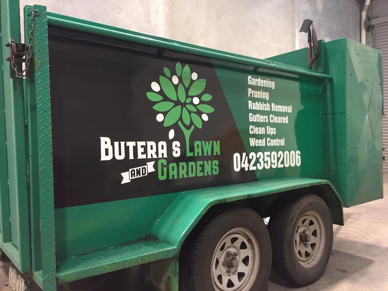 Trailer Graphics - Heidelberg West