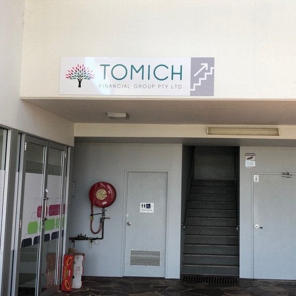 Tomich - Wayfinding sign
