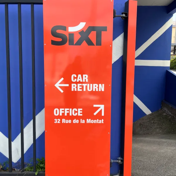 2026-04-10-sixt-carreturn-signarama-saint-etienne
