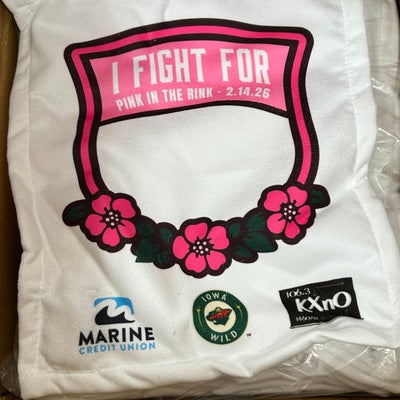 https://cdn.gorilladash.com/images/media/21190226/fully-promoted-usa-pink-in-the-rink-square-69e0f703d8681.jpeg?auto=webp&crop=1%3A1%2Csmart&width=400