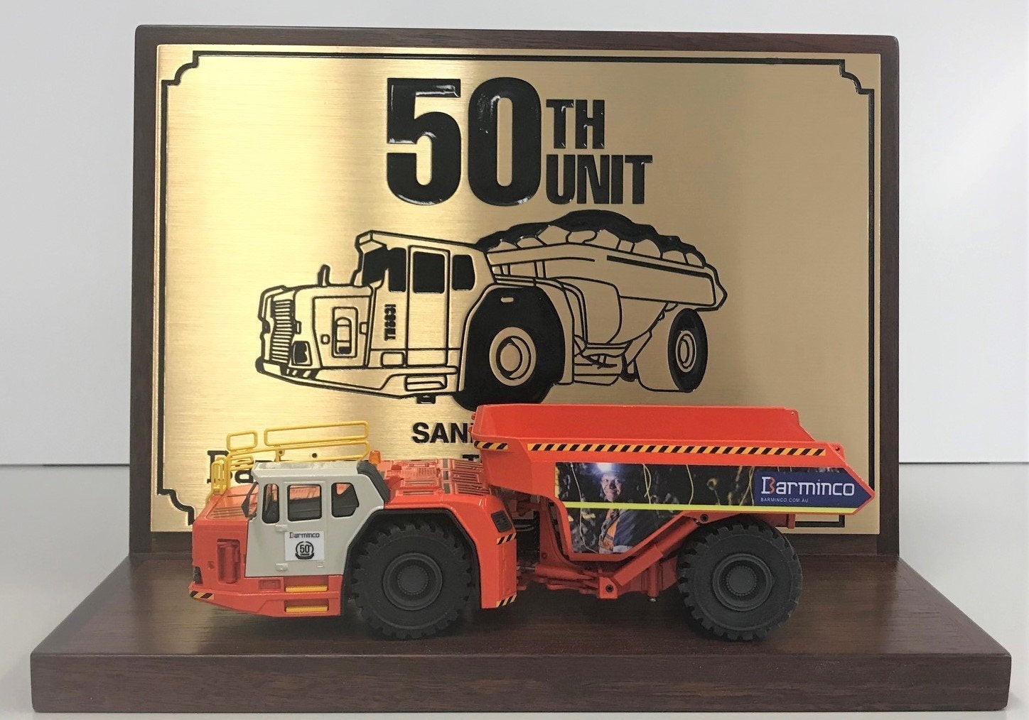 How big? 43 Tonnes of underground Truck!!