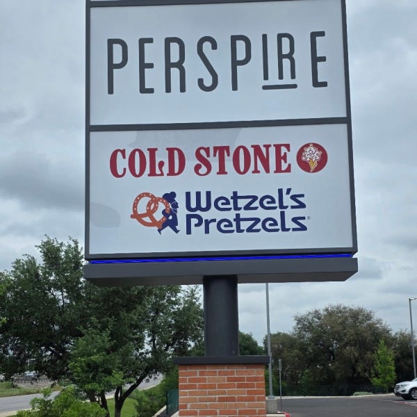 Cold Stone_Culebra Commons_Pylon Sign