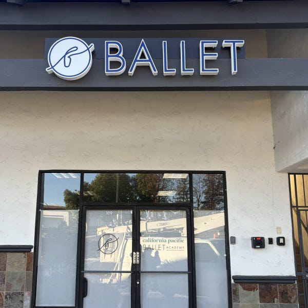 illuminated storefront signage