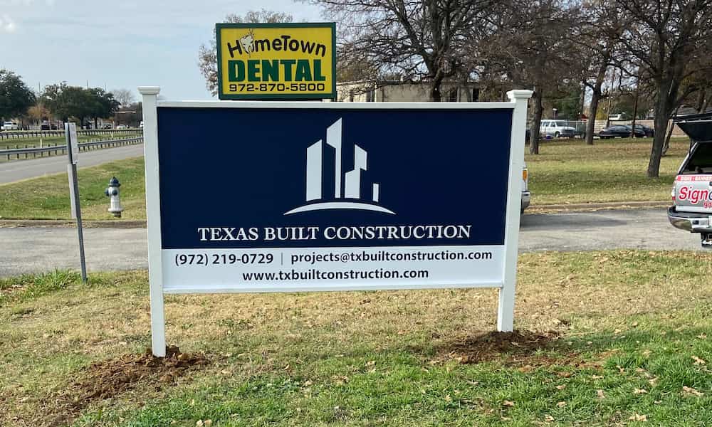 Temporary construction post and panel sign