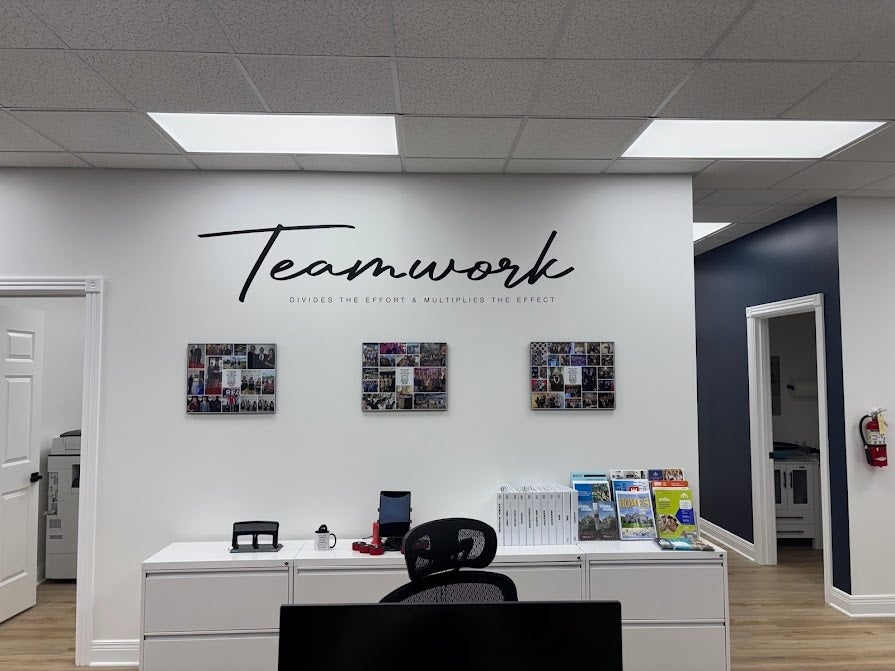 Transforming the REMAX Hearth & Home Brand Through Interior & Exterior Signage