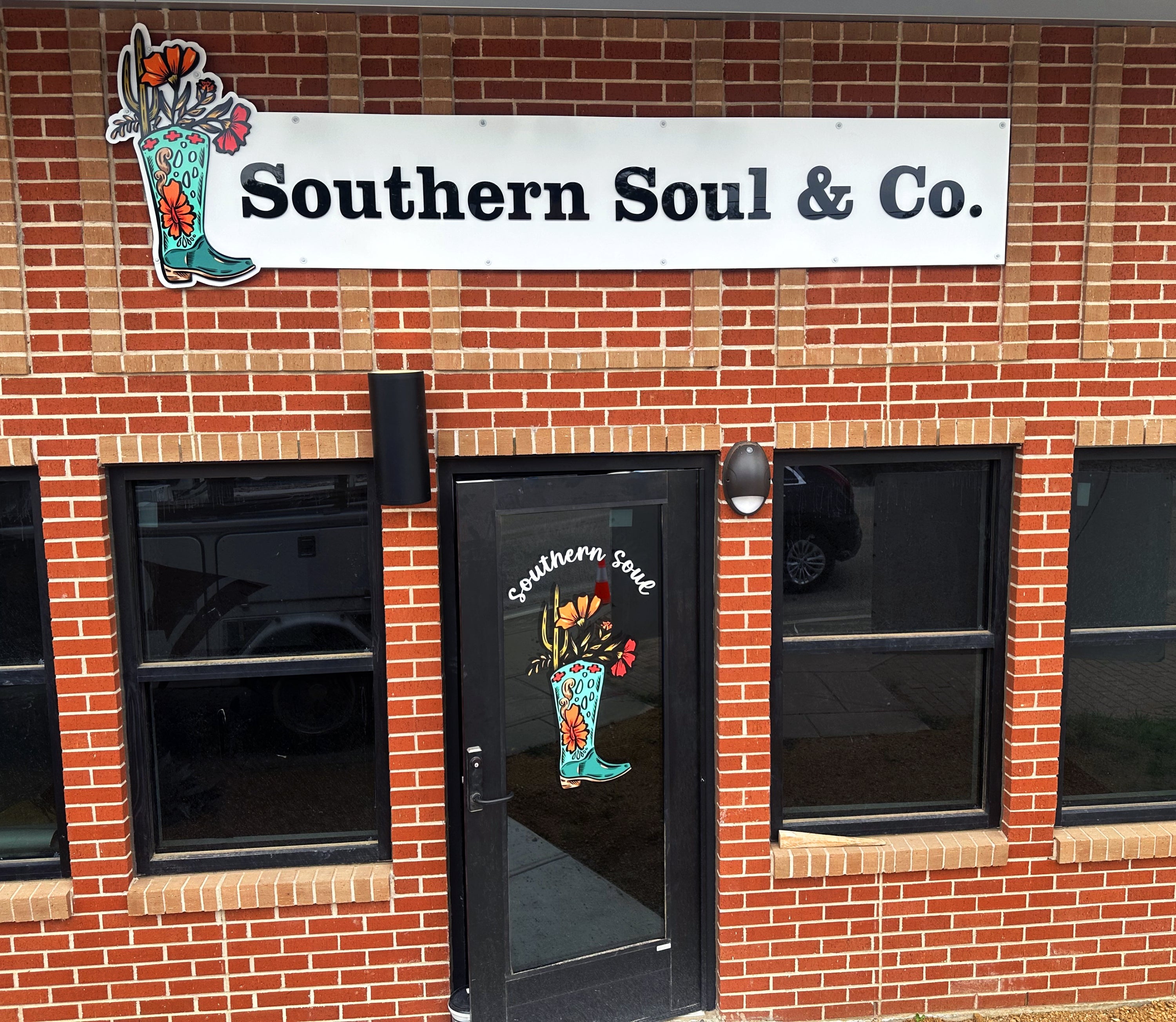 Custom Storefront Signage for Southern Soul & Co. done by Signarama North Fort Worth/Keller
