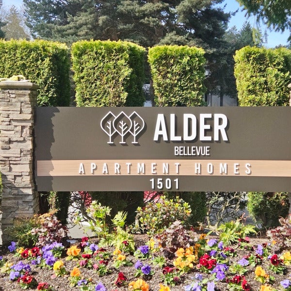 Monument Signs in Redmond: The Complete Guide to High-Impact Signage