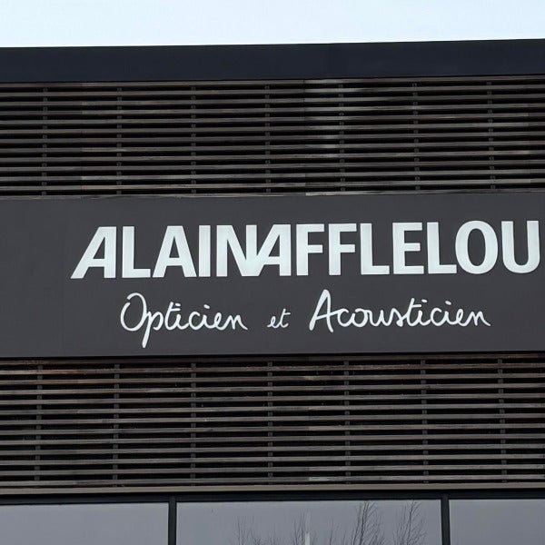 Enseigne lumineuse Alain Afflelou