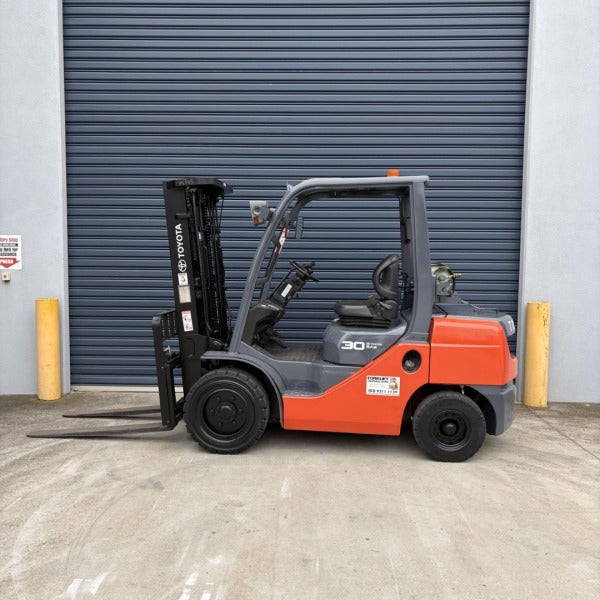 Forklift Clearance Centre - Servicing