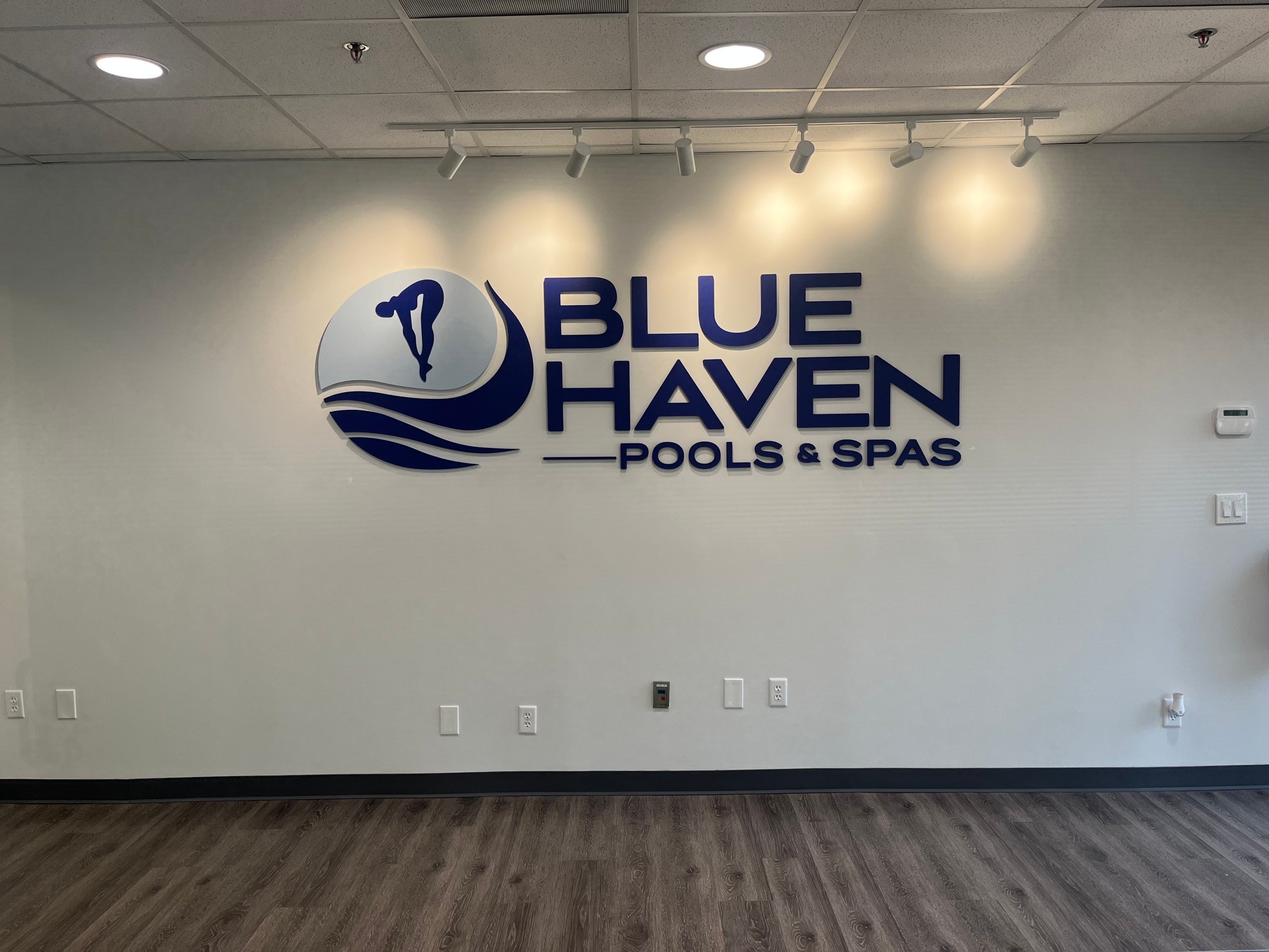 Interior Wall Logos and Lobby Signs: Professional Branding for Your Space