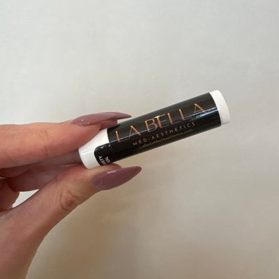 https://cdn.gorilladash.com/images/media/21291802/fully-promoted-usa-la-bella-square-69f10a07c4fc3.jpeg?auto=webp&crop=1%3A1%2Csmart&width=400