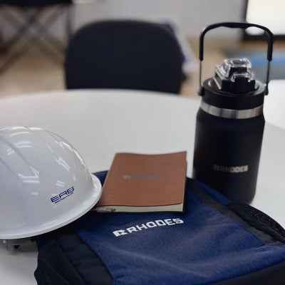 https://cdn.gorilladash.com/images/media/21294686/fully-promoted-usa-custom-safety-welcome-gifts-square-69f28cd4ad7dd.jpg?auto=webp&crop=1%3A1%2Csmart&width=400