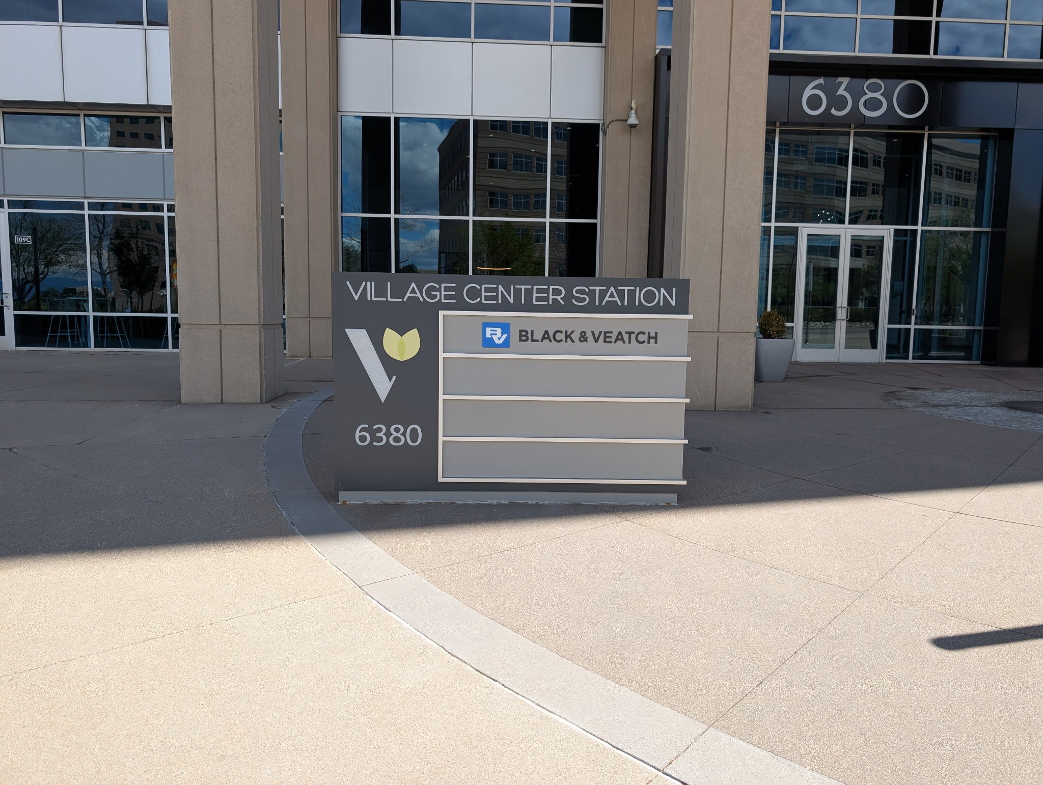 Bold Building Signage That Elevates Brand Presence
