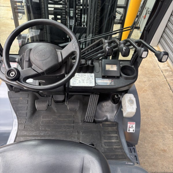 Used Toyota LPG Forklift #2418