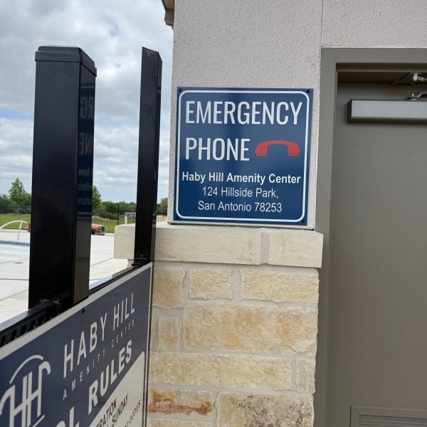 Safety Pool Sign_Haby Hill_Emergency Phone