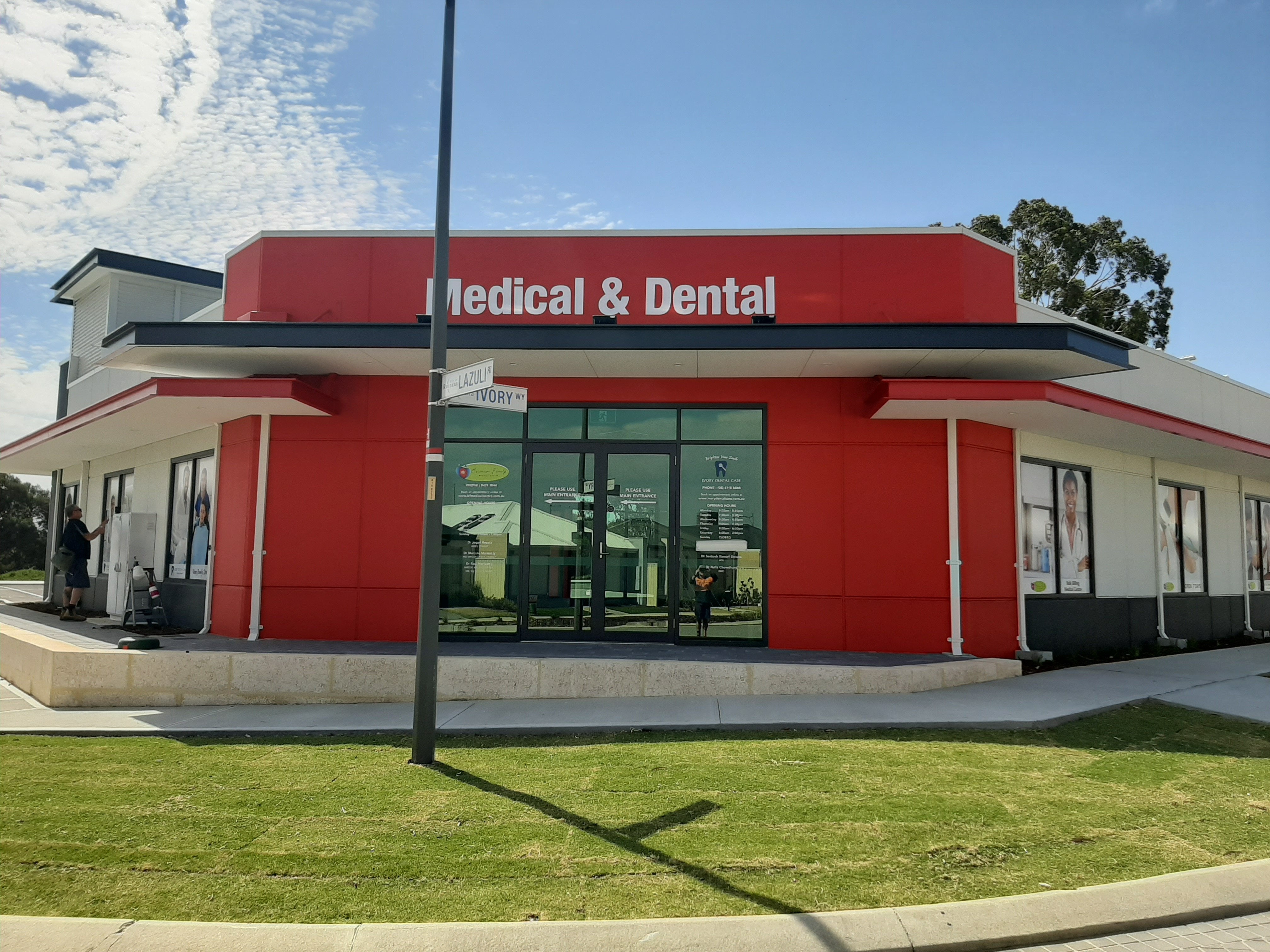 Bertram Family Medical Centre & Ivory Dental Care Store Branding