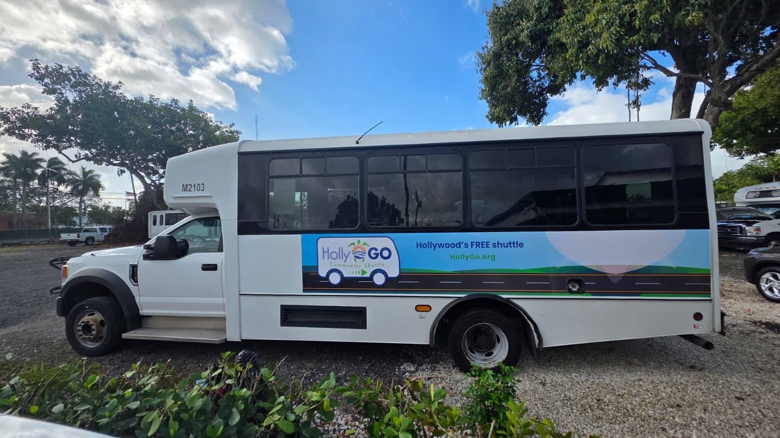City of Hollywood Shuttle Vehicle Graphics