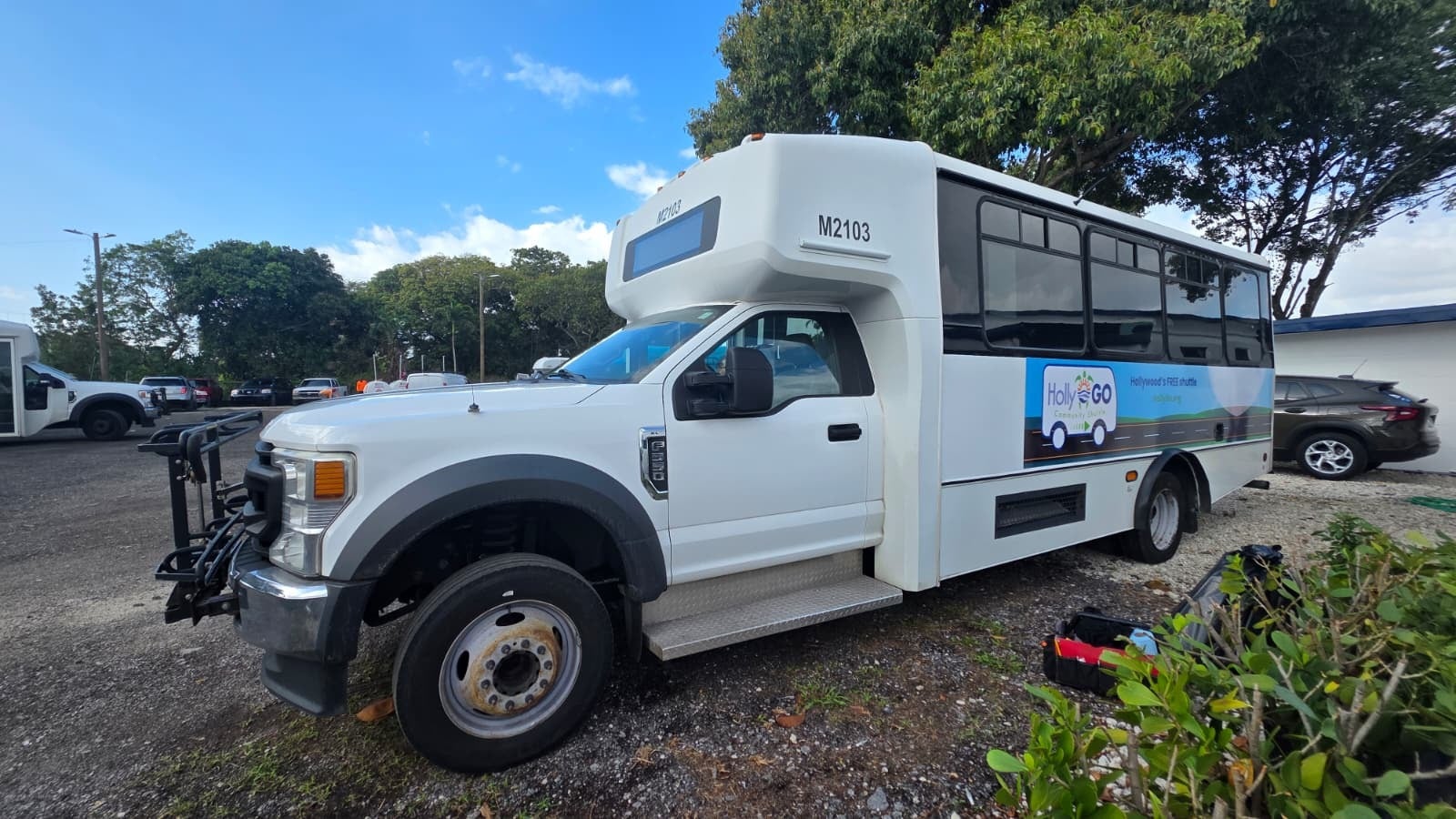 City of Hollywood Shuttle Vehicle Graphics