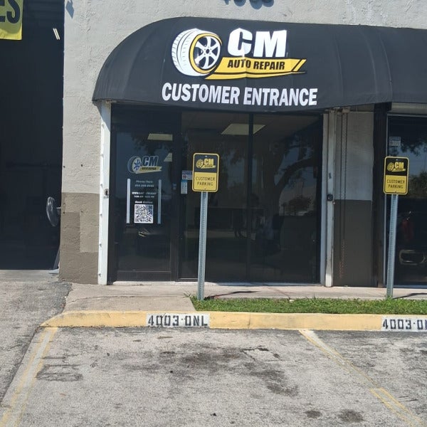 CM Auto Repair Awning Vinyl Sign in Hollywood, FL