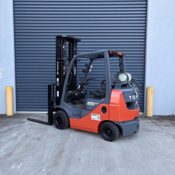 Used Toyota Compact LPG Forklift #W368