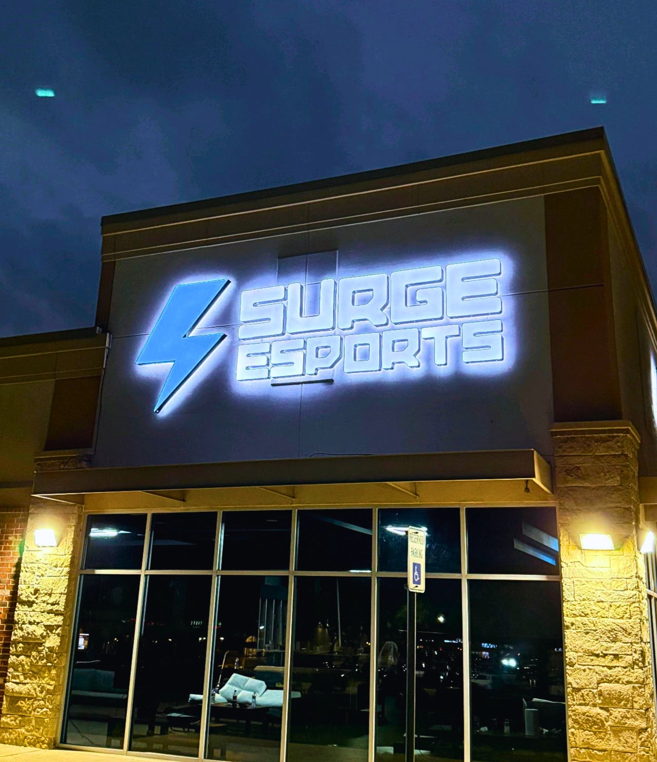 What Illuminated Channel Letters Can Do for Your Storefront After Dark | Signarama Plano