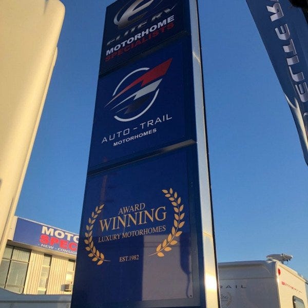 Pylon Signs with Kedar Banner