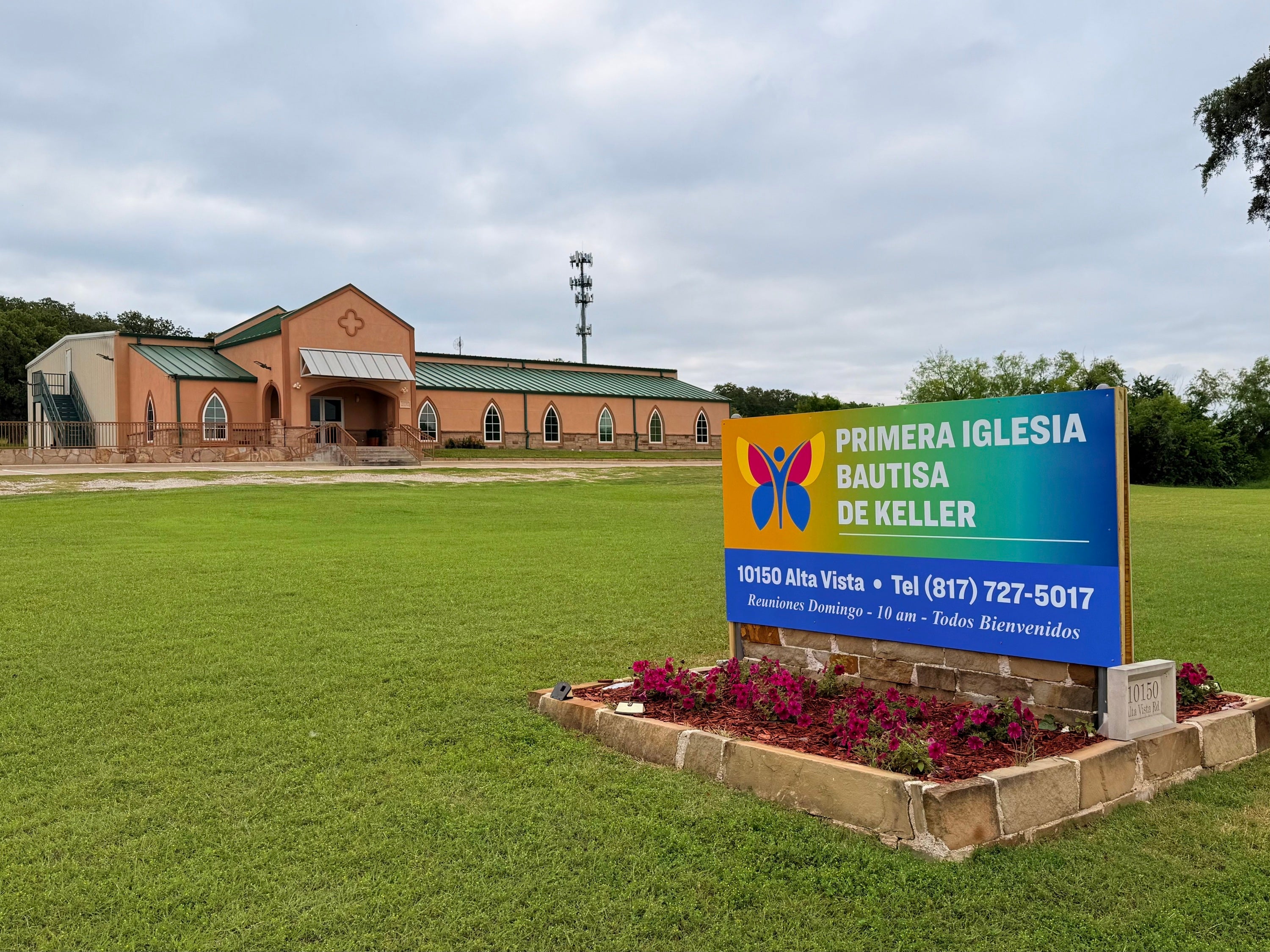 This vibrant new sign for Primera Iglesia Bautista de Keller was proudly designed and produced by Signarama North Fort Worth/Keller