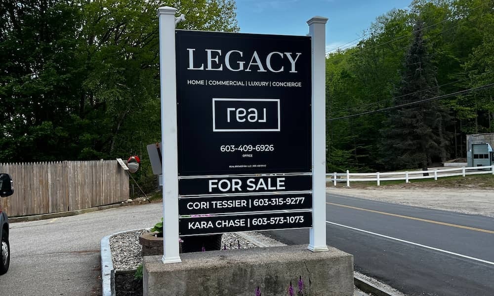 How Real Estate Signs Help Agents Stand Out in Brookfield, CT