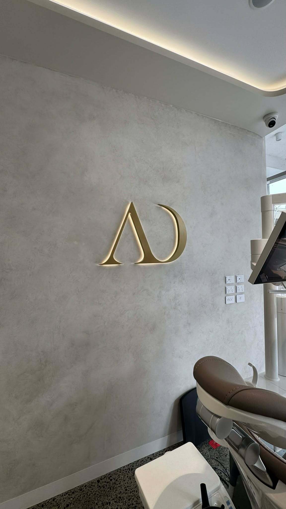 Custom Illuminated Reception Signs Will Elevate Your Office! | Adore Dental by Signarama Brisbane CBD