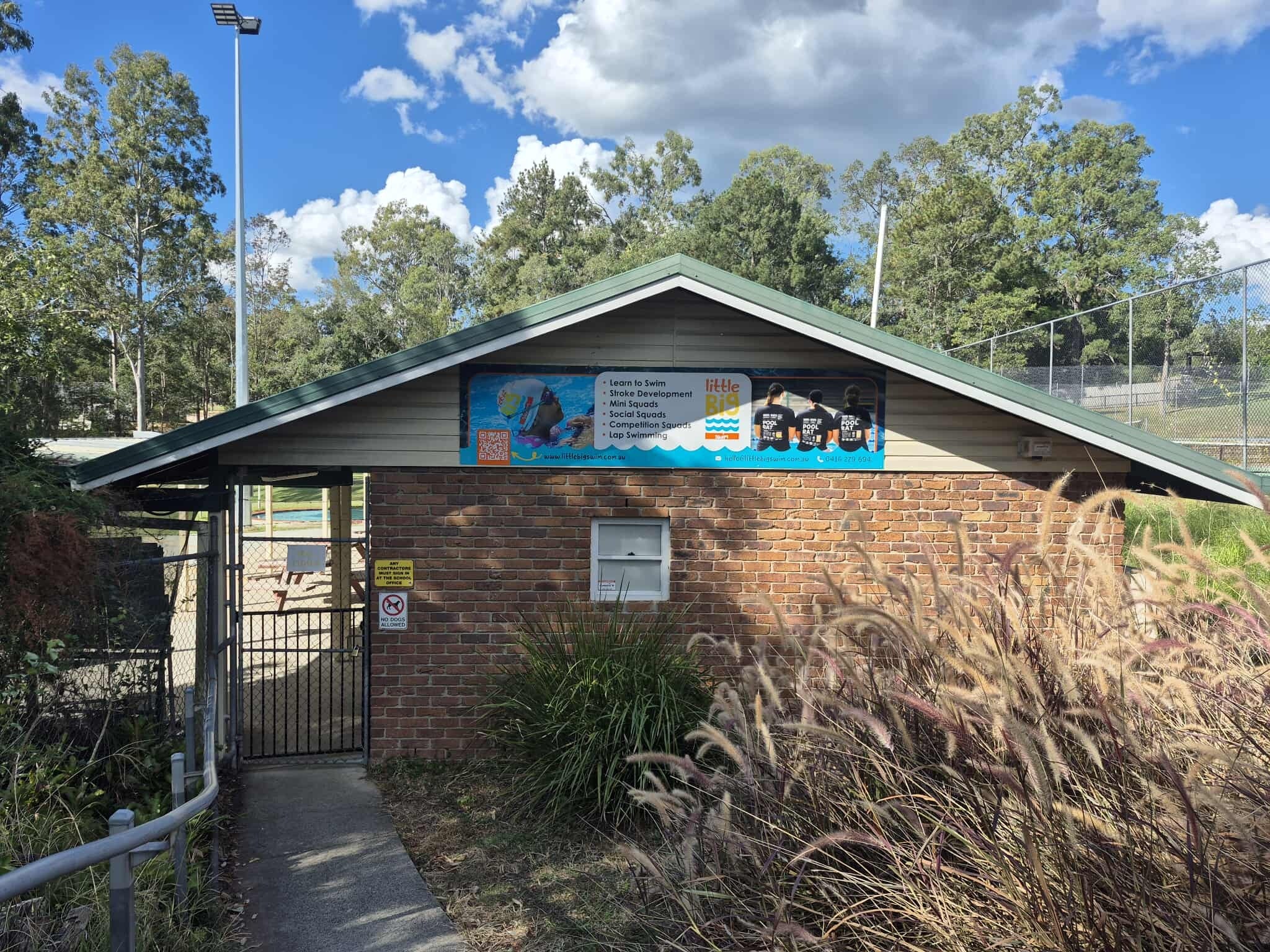 Quality Custom Outdoor Signs to Upgrade Your Business! | Samford Swim School by Signarama Brendale