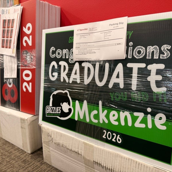 Yard Signs That Make Graduates Feel Like Stars - Graduation Signs, Redmond, WA