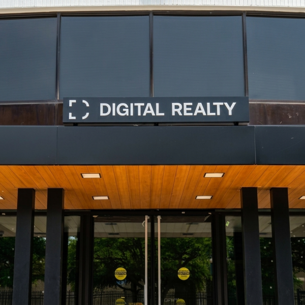 Custom Routed Metal Box with Push Thru Letters for Digital Realty | Signarama Plano
